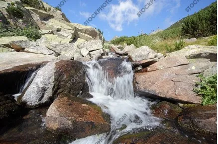 Водопад в Пирин планина.