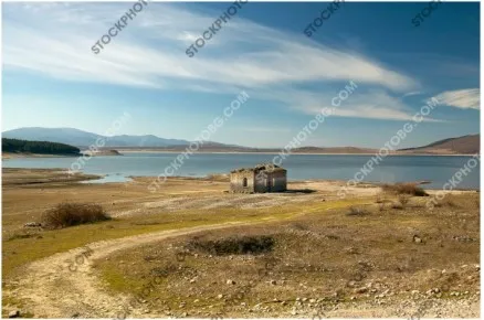 Потъналата църква в язовир Жребчево