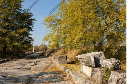 Никополис ад Иструм. Античен римски град край село Никюп близо до Велико Търново