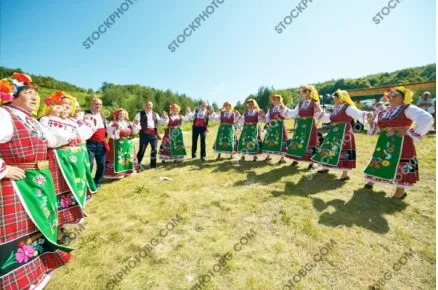 Снимка на народни обичаи и празници представени на първото издание на Белинташ фест 2011г.
