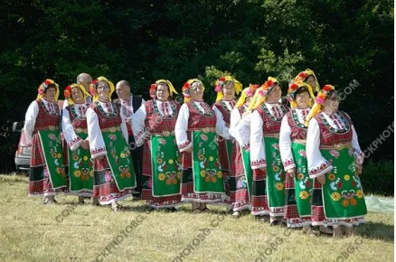 Снимка на народни обичаи и празници представени на първото издание на Белинташ фест 2011г.