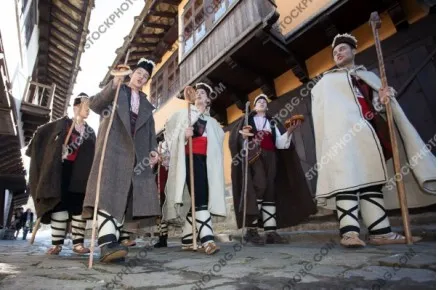 Коледари. Коледуване в Етъра