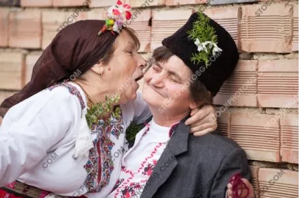 Народен обичай Бабинден, ден на родилната помощ
