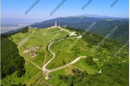 Шипка. Храм паметникът на връх Шипка