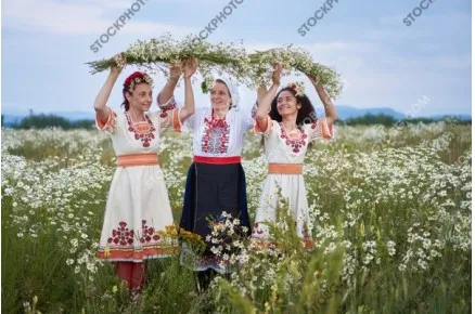 Еньовден. Български народни традиции и обичаи