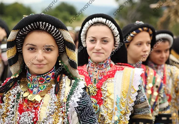 Каракачани