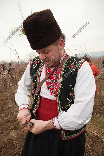 Трифон зарезан. Празник на виното в Сухиндол