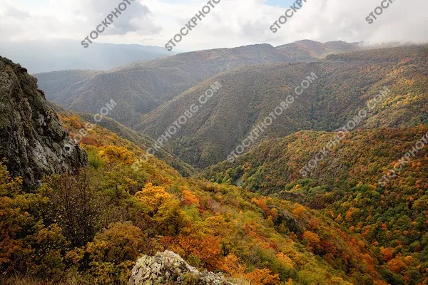 Есенен пейзаж в Стара планина
