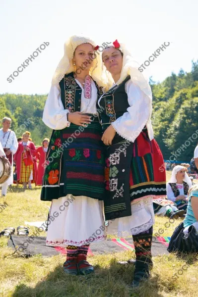 Снимка на народни обичаи и празници представени на първото издание на Белинташ фест 2011г.