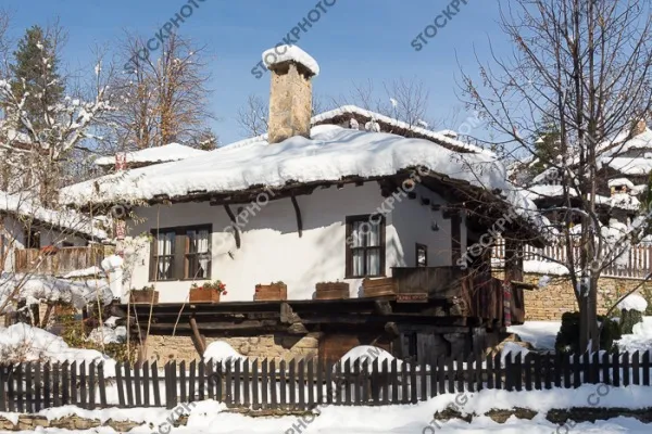 Село Боженци през зимата