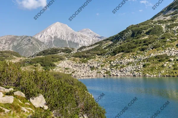Връх Вихрен и Кутело. Пирин планина. Планински пейзаж