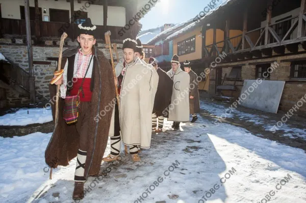 Коледари. Коледуване в Етъра