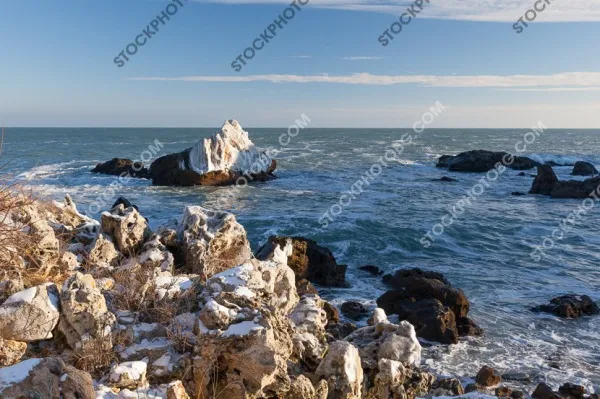 Черноморски бряг през зимата