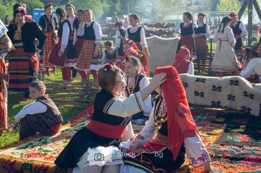 Празник на Златоградското чеверме и гайдарско надсвирване, Гергьовден
