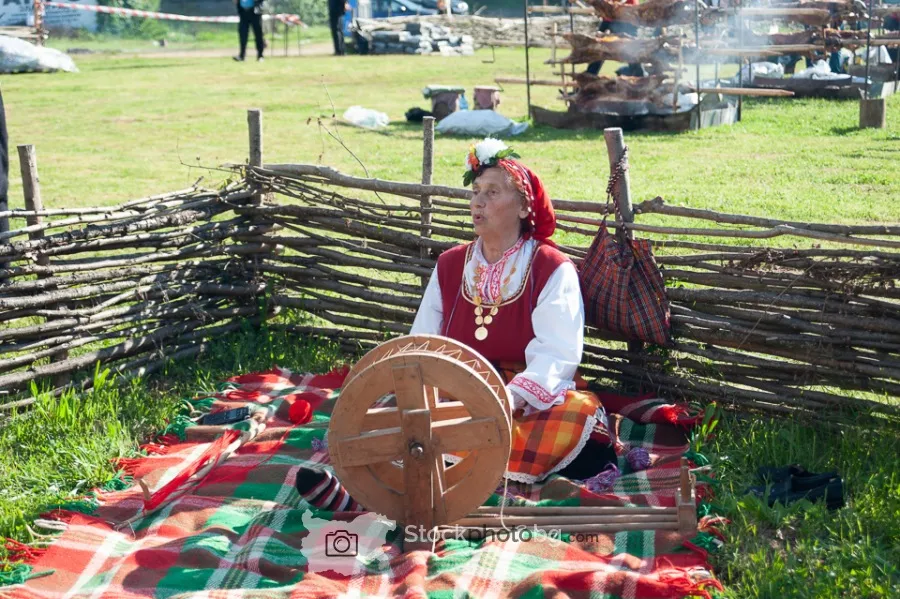 Празник на Златоградското чеверме и гайдарско надсвирване, Гергьовден